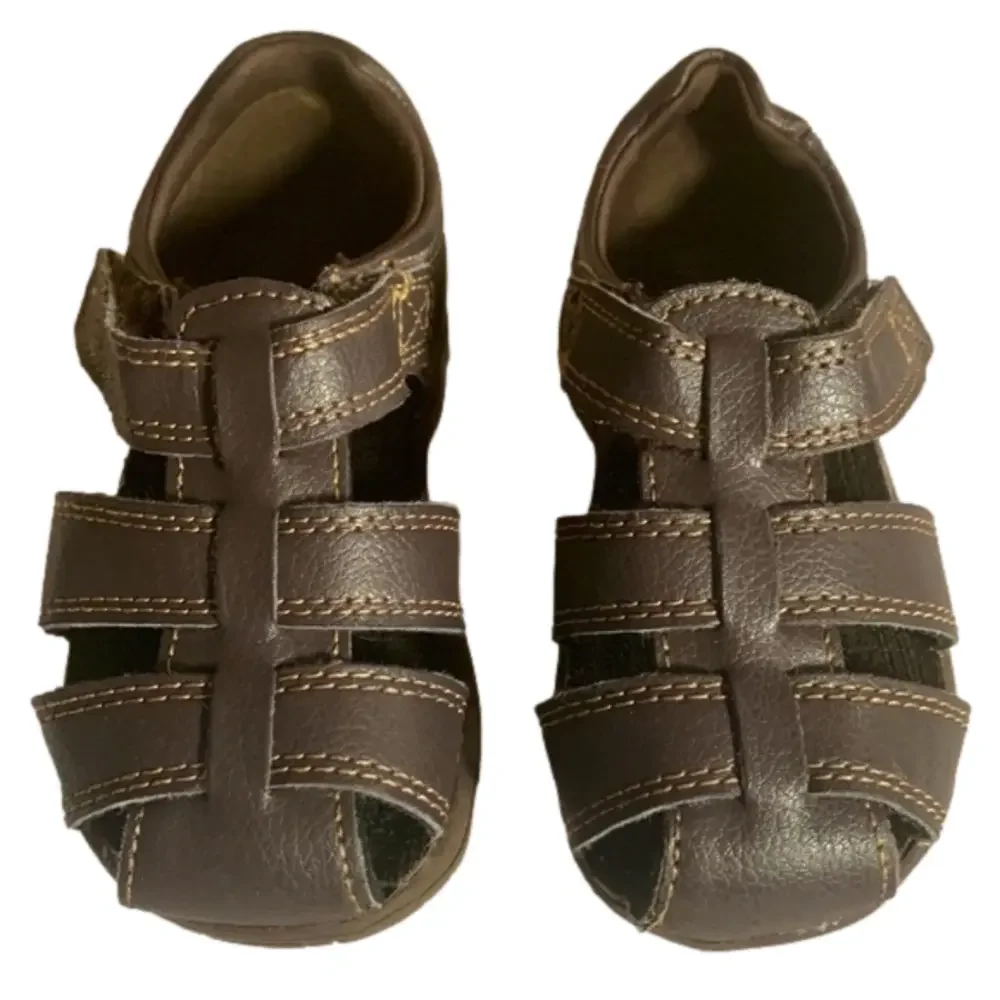 Garanimals Brown Sandals With Velcro Straps Size 6